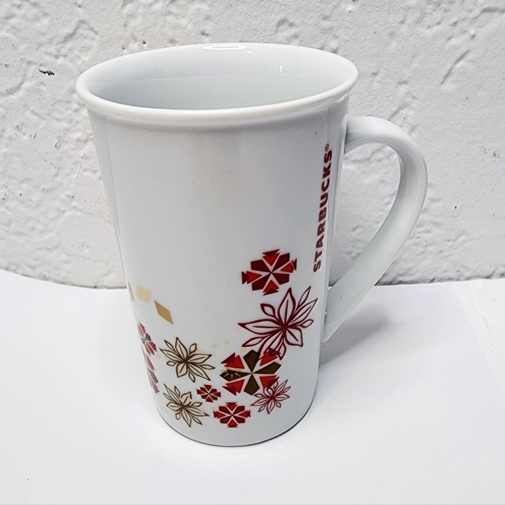 Starbucks 2013 Christmas Holiday Mug, 12fl oz, White w Red, Gold Stars Tapered